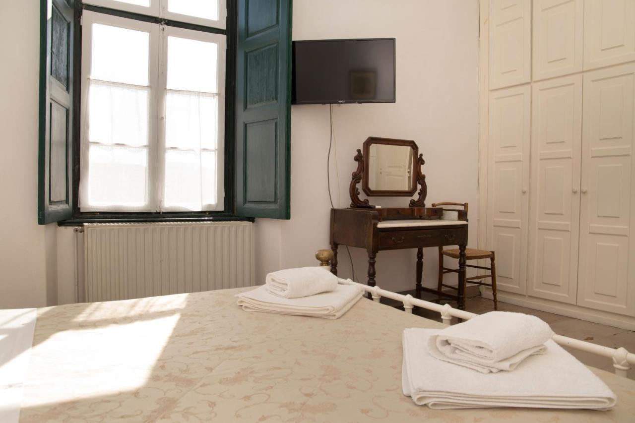 Вілла 1861 Mansion Spetses Екстер'єр фото