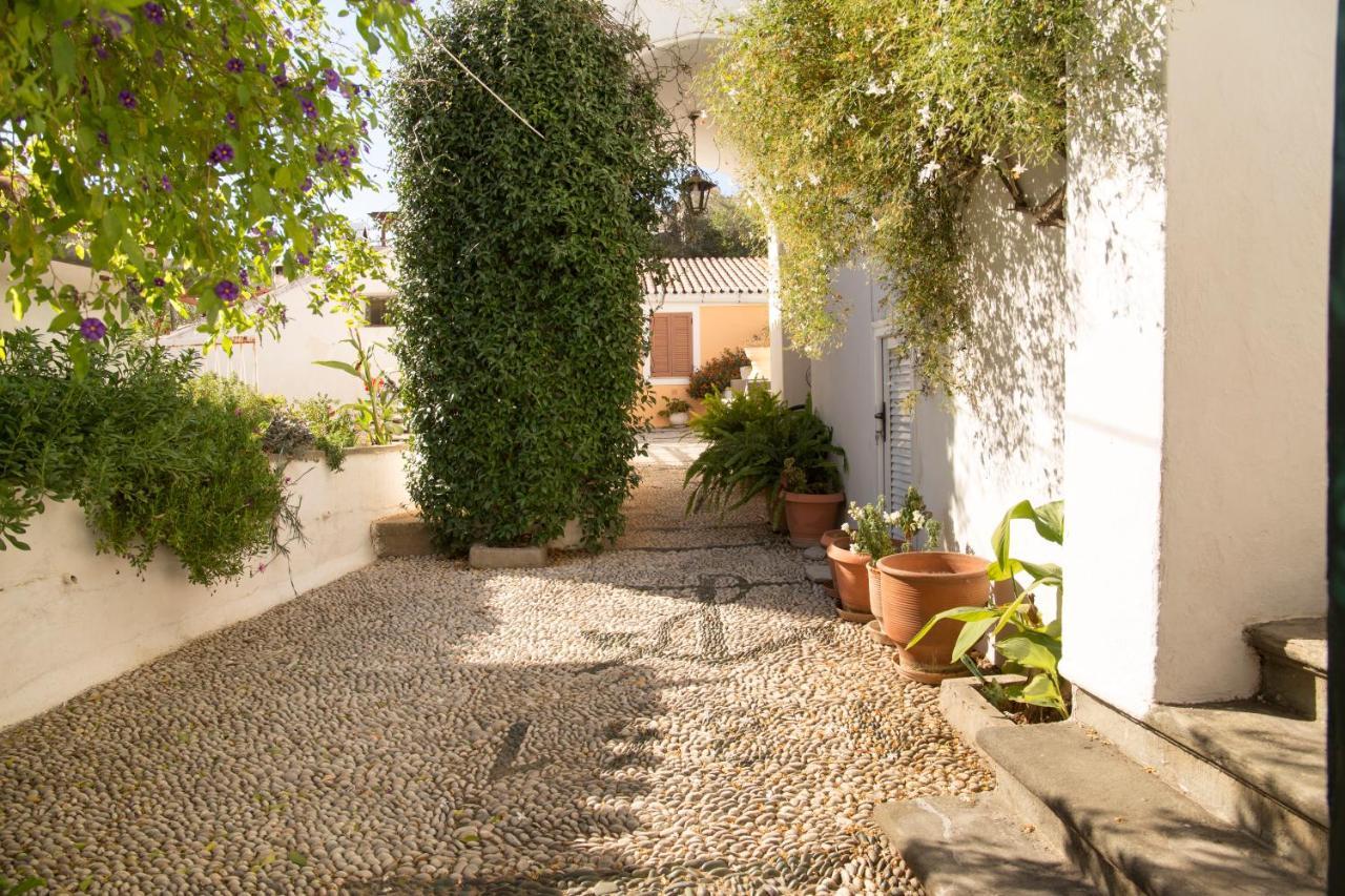 Вілла 1861 Mansion Spetses Екстер'єр фото