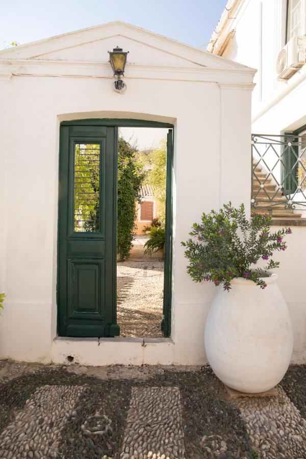 Вілла 1861 Mansion Spetses Екстер'єр фото