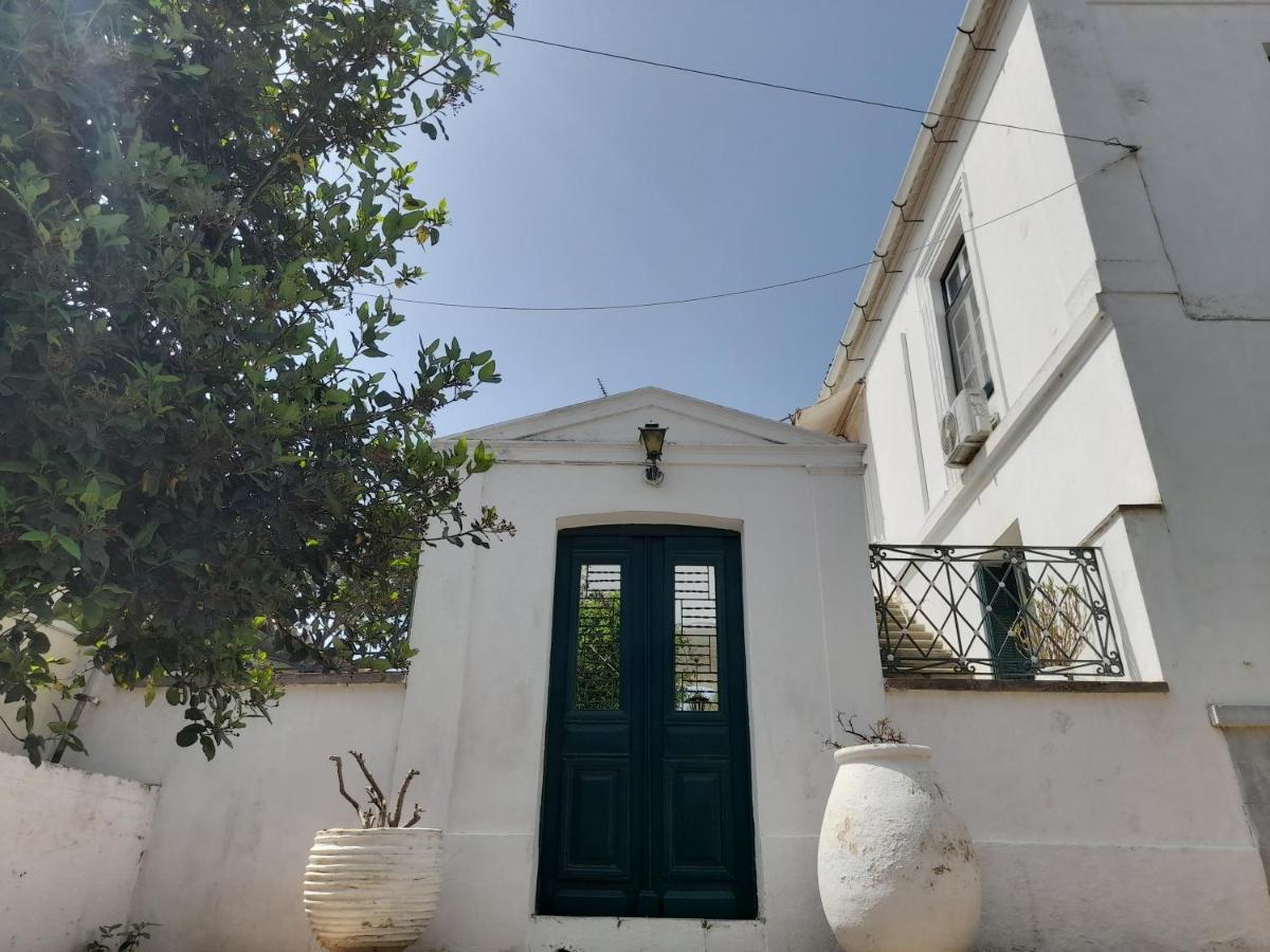 Вілла 1861 Mansion Spetses Екстер'єр фото