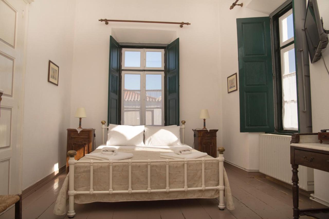 Вілла 1861 Mansion Spetses Екстер'єр фото